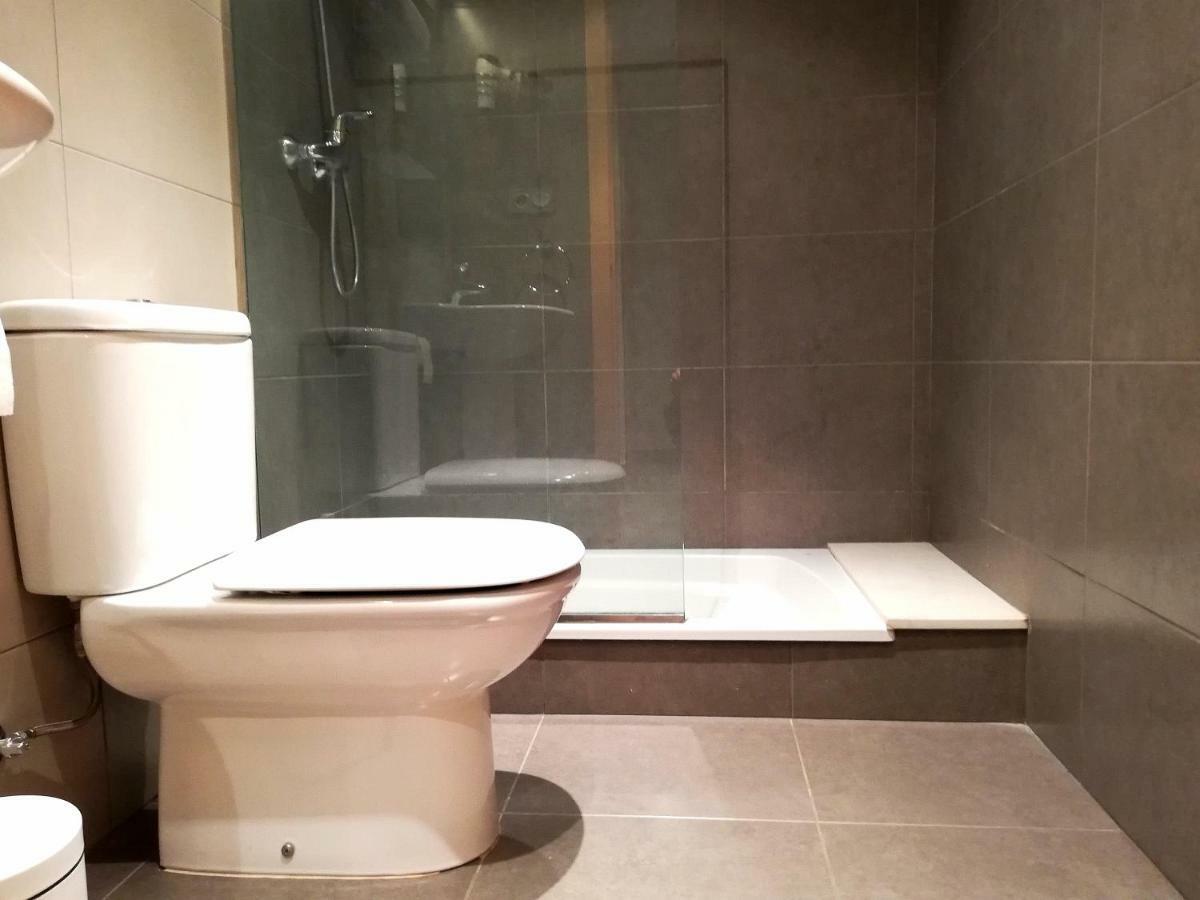 Mazi Apartments Nest Mataro Luaran gambar
