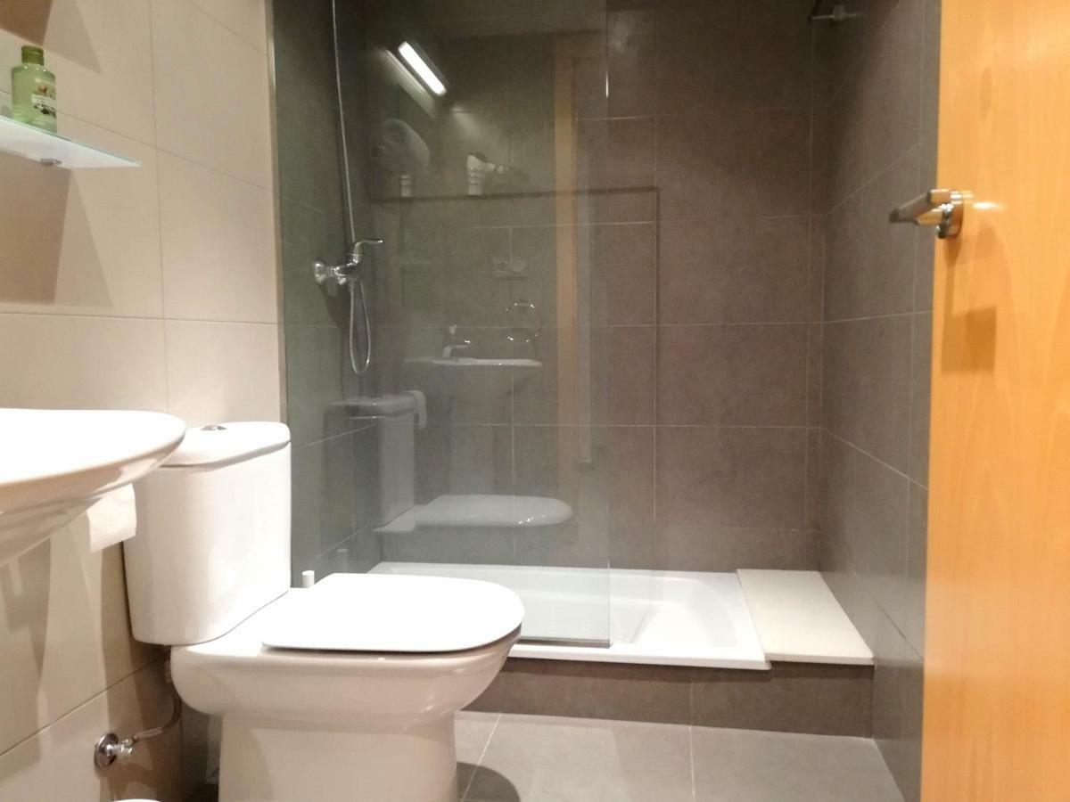 Mazi Apartments Nest Mataro Luaran gambar